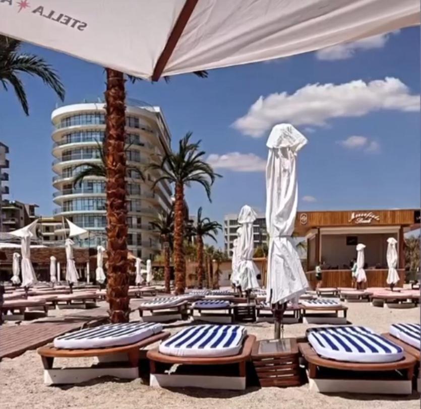 White Tower Mamaia Prestige Apartments Exterior photo