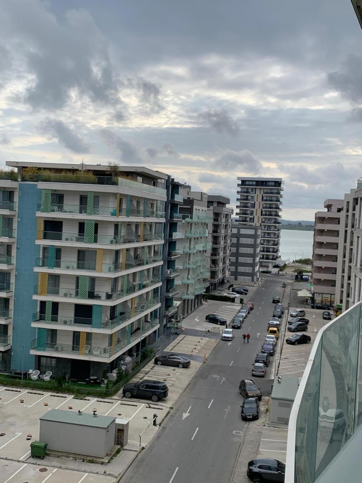 White Tower Mamaia Prestige Apartments Exterior photo