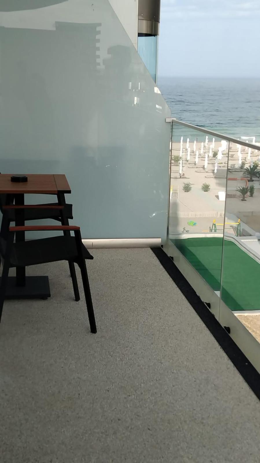 White Tower Mamaia Prestige Apartments Exterior photo